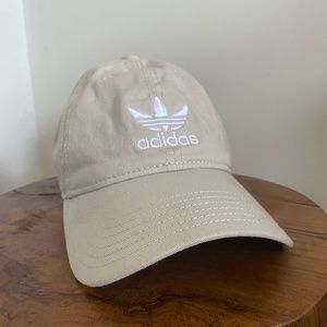 Adidas cream baseball cap